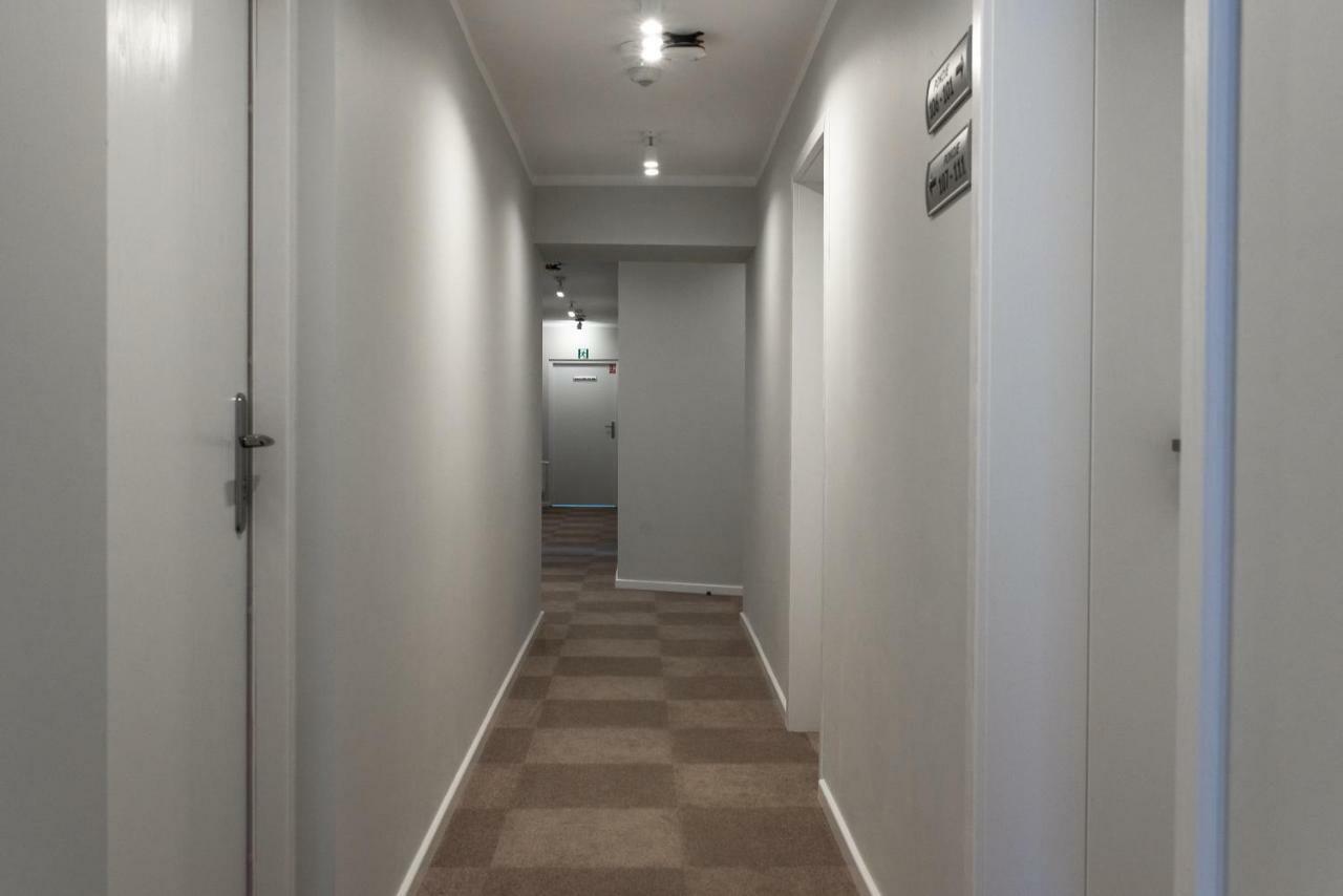 Hotel Bialy Gosciniec à Ciechanów Extérieur photo